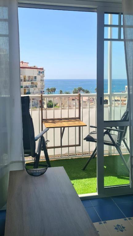 Estudio Mediterraneo Nerja Bagian luar foto